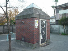 大宮前児童遊園トイレ