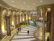 東京競馬場　3階センターコート西