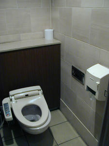 恵比寿ガーデンプレイス　グラススクエア地下1階南トイレ