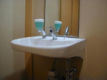 杉並公会堂　1階多目的トイレ