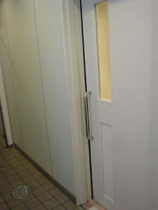 サミットストア善福寺店　1階トイレ