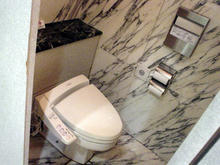 目黒雅叙園　花魁通りトイレ