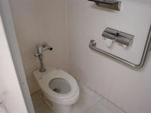 西友ひばりヶ丘店　3階トイレ