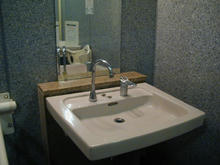 布多天神社多目的トイレ