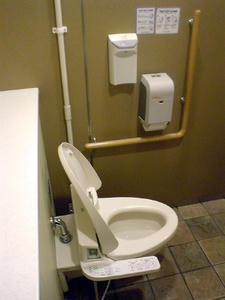 ルミネ荻窪店　5階トイレ