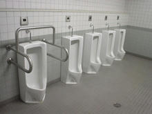 武蔵野総合体育館　1階北トイレ