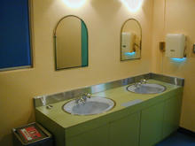 セガワールドアルカス　2階トイレ