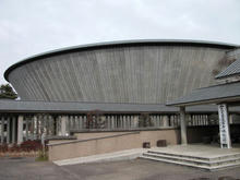 多磨霊園 休憩所