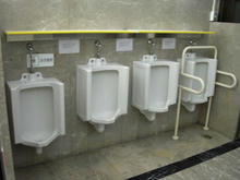 日本橋三越本店　本館2階北西トイレ