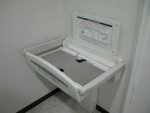 カシコシュ東久留米店 2階多目的トイレ