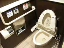 日本橋三越新館　9階トイレ