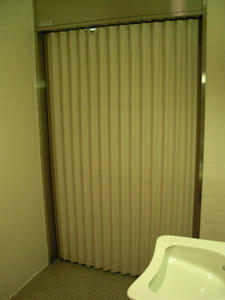 高井戸地域区民センター 2階多目的トイレ