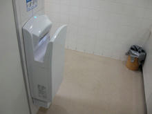 島忠ホームズ小平店 1階トイレ