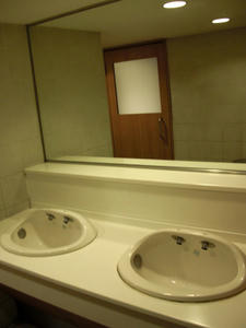 ルミネ1 地下1階トイレ