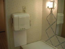 日本橋三越本店　本館2階南東トイレ