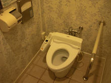 日本橋三越本店　本館2階南東トイレ