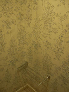 日本橋三越本店　本館2階南東トイレ