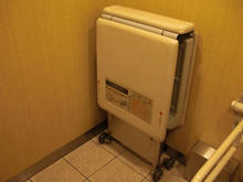 新宿三越アルコット 地下3階多目的トイレ