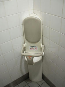 フレンテ新宿(西新宿地下通路)トイレ