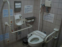 イトーヨーカドー武蔵境店　東館1階多目的トイレ