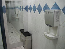 アトレ四谷店 1階トイレ