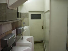 日本橋三越本店　本館8階屋上トイレ