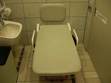 マルイシティ新宿1 8階多目的トイレ