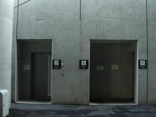 味の素スタジアム 正面ゲートトイレ