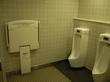 京王高幡SC　3階東トイレ