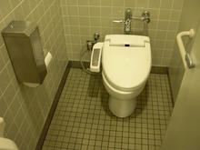 京王高幡SC　3階東トイレ