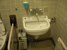 京王高幡SC　3階東多目的トイレ