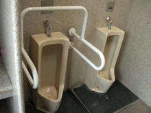 多摩川児童公園トイレ