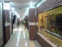 レンガ館モール