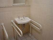 ダイエー東大和店　2階多目的トイレ