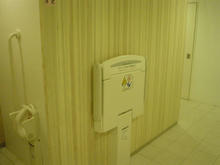 昭和記念公園 花みどり文化センター内トイレ