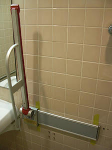 西河原公民館 2階多目的トイレ