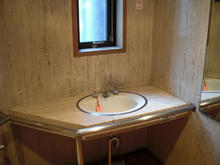 高幡図書館トイレ