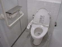 エルモールプラザ多摩センター 2階トイレ