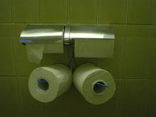 府中競馬場　競馬博物館1階トイレ