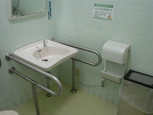 エコス奈良橋店多目的トイレ