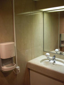 シネマシティビル 10階トイレ