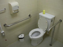 アミュー立川 1階多目的トイレ