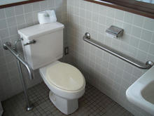 武蔵野の水車経営農家トイレ