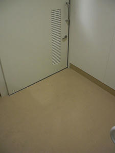 プラウドタワー武蔵小金井 2階飲食店街多目的トイレ