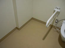 プラウドタワー武蔵小金井 2階飲食店街多目的トイレ