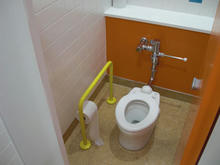 イトーヨーカドー 武蔵小金井店　4階キッズトイレ