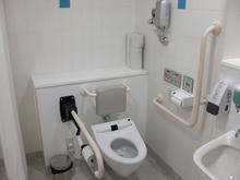 イトーヨーカドー 武蔵小金井店　4階多目的トイレ