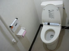 でんきち三鷹本店 1階トイレ