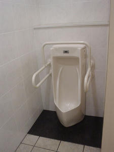 せきや　地下1階トイレ