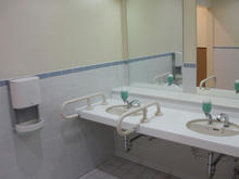 いなげや武蔵野関前店 3階トイレ